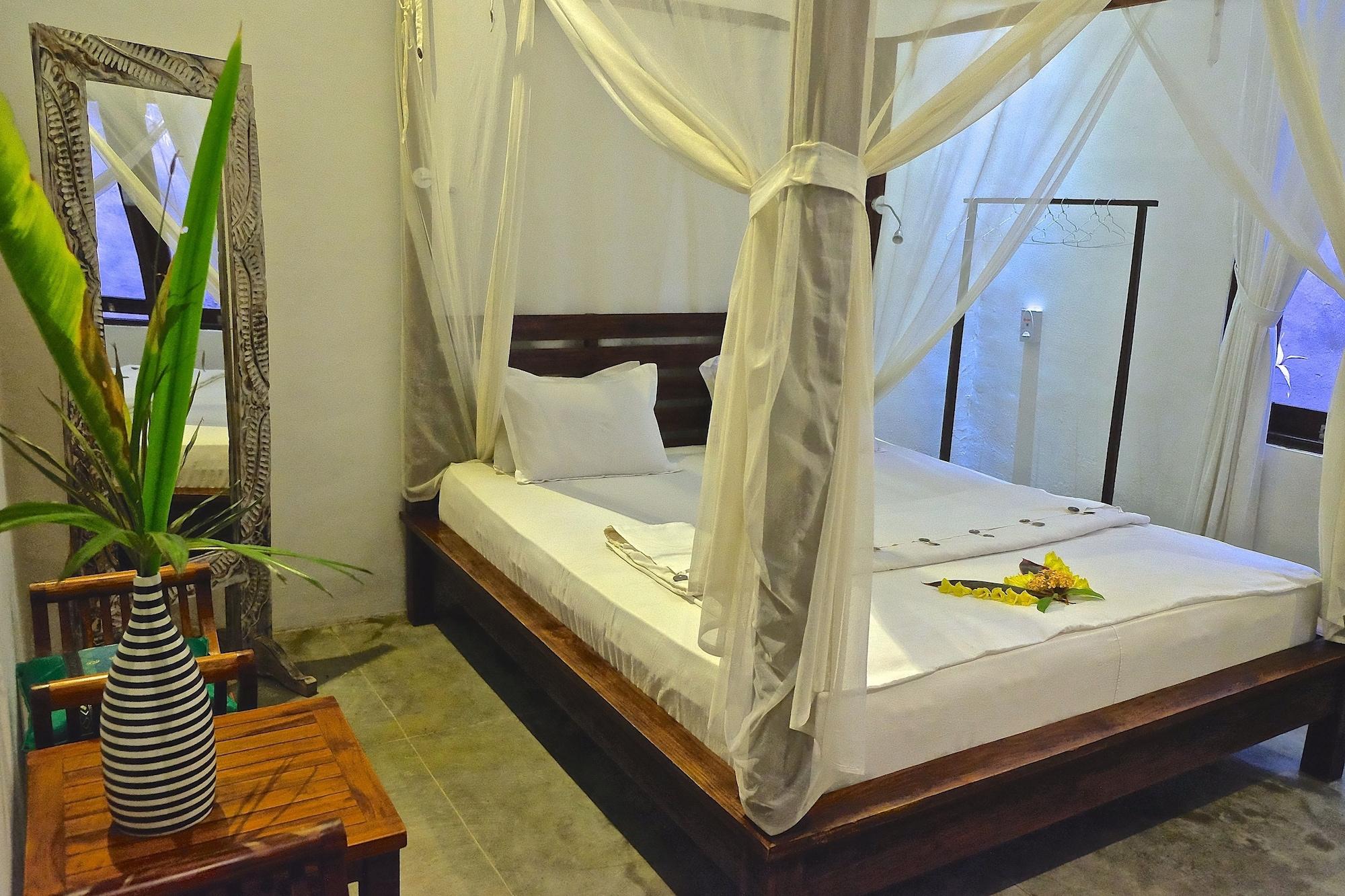 Villa Boreh Beach Resort And Spa Tejakula Exteriör bild