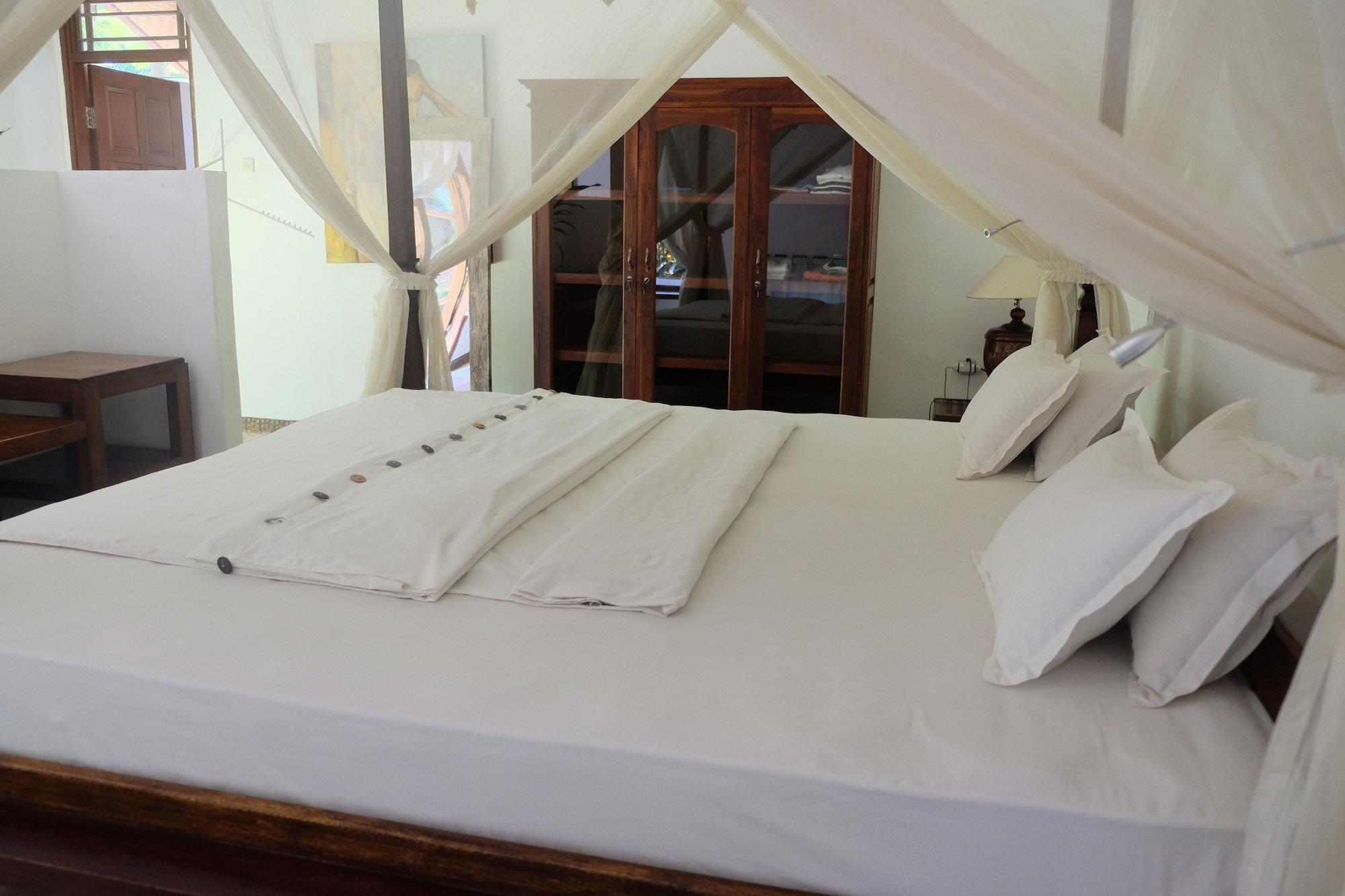 Villa Boreh Beach Resort And Spa Tejakula Exteriör bild