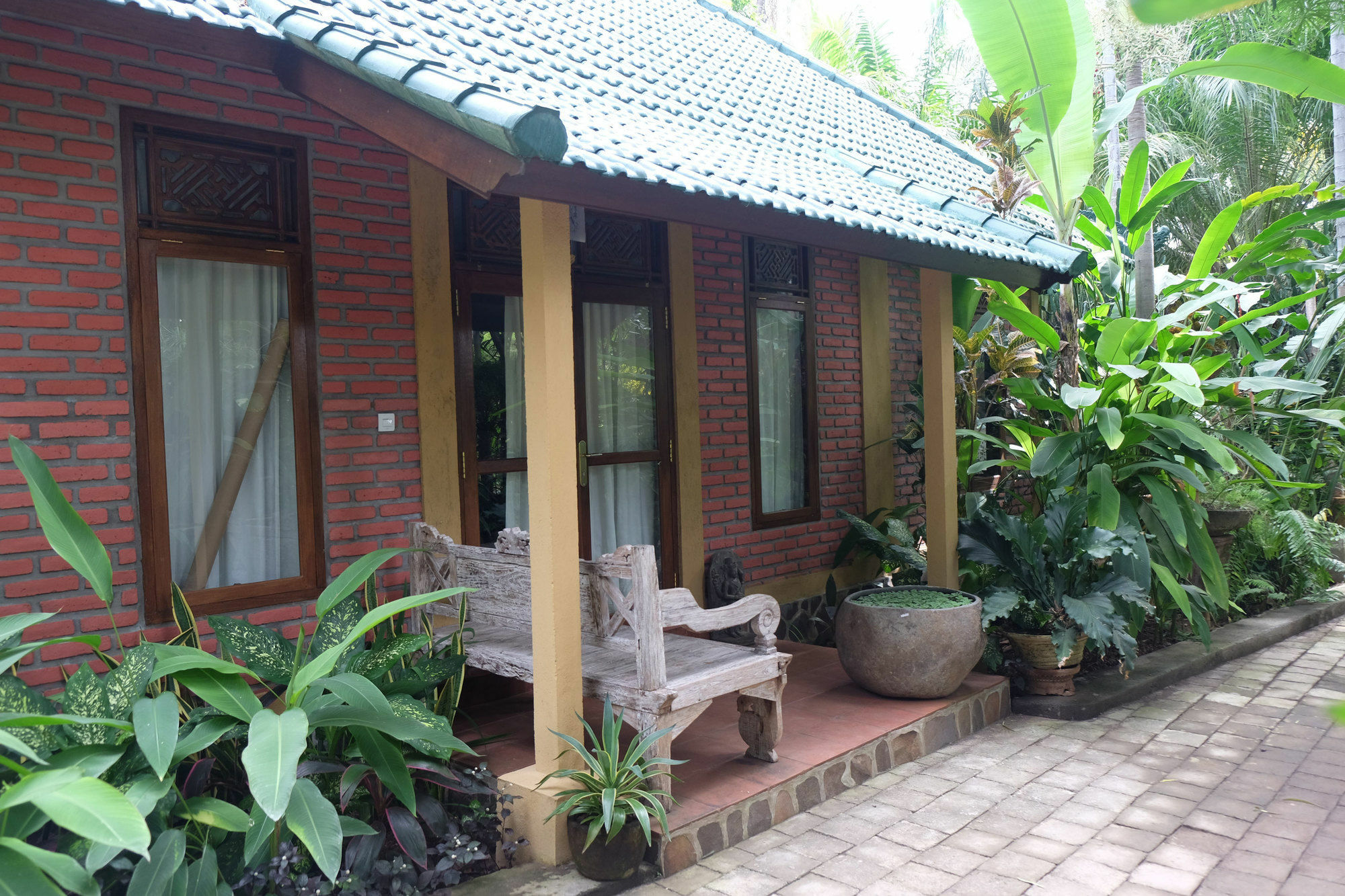 Villa Boreh Beach Resort And Spa Tejakula Exteriör bild